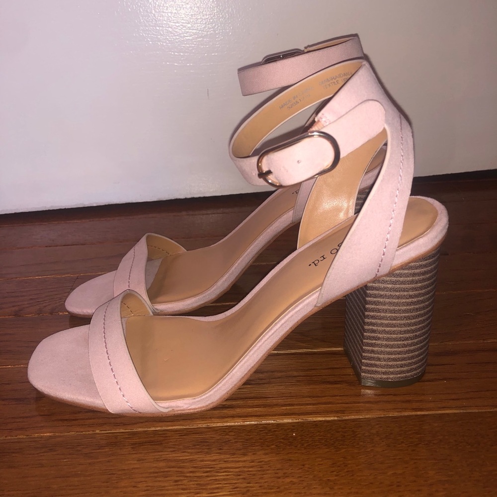 Indigo Rd light pink/nude block heels
